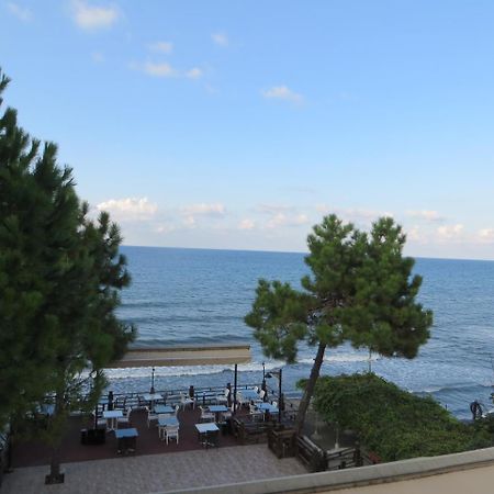 Sebile Hanim Sahil Hotel Unye Exterior photo